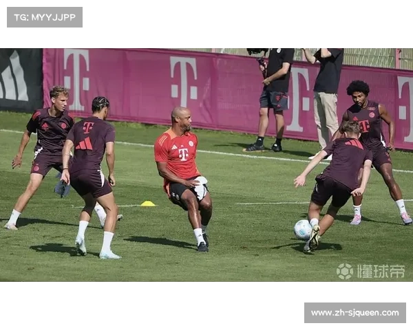 拜仁更衣室半场训话曝光,孔帕尼调整战术立竿见影 拜仁更衣室半场训话曝光,孔帕尼调整战术立竿见影